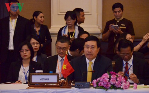 Фам Бинь Минь принял участие во 2-й встрече глав МИД стран субрегиона Ланьцанцзян-Меконг - ảnh 2