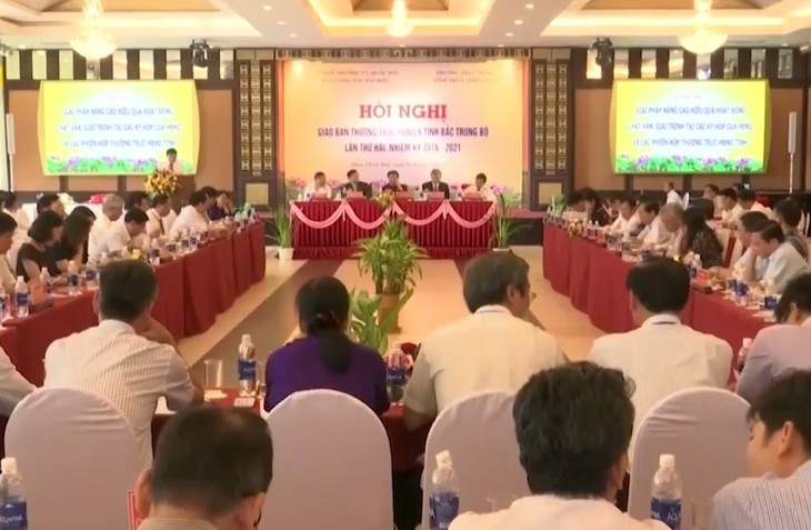 Совещание бюро народных советов 6 провинций северо-центральной части Вьетнама - ảnh 1