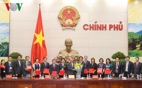 Вьетнамское правительство продолжит поддерживать предприятия в процессе развития - ảnh 1