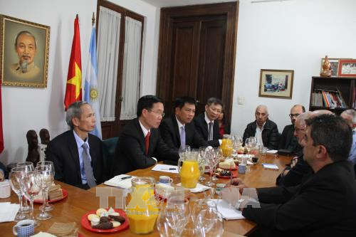 Делегация Компартии Вьетнама находится в Аргентине с рабочим визитом - ảnh 1