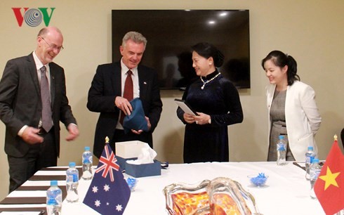 Нгуен Тхи Ким Нган встретилась с председателем Общества австралийско-вьетнамской дружбы - ảnh 2