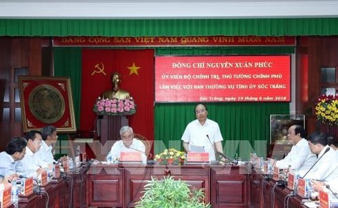 Премьер Вьетнама Нгуен Суан Фук провел рабочую встречу с руководством провинции Шокчанг - ảnh 1