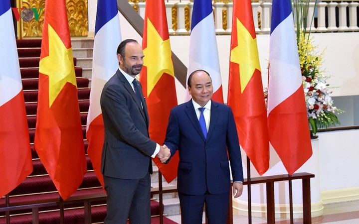 Премьер-министры Вьетнама и Франции провели переговоры - ảnh 1