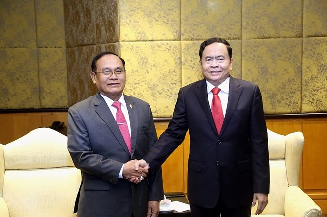 Вьетнам и Камбоджа продолжат укреплять двусторонние отношения - ảnh 1