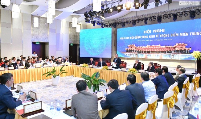 Межрегиональное взаимодействие в развитии экономики Центрального Вьетнама и плато Тэйнгуен - ảnh 1