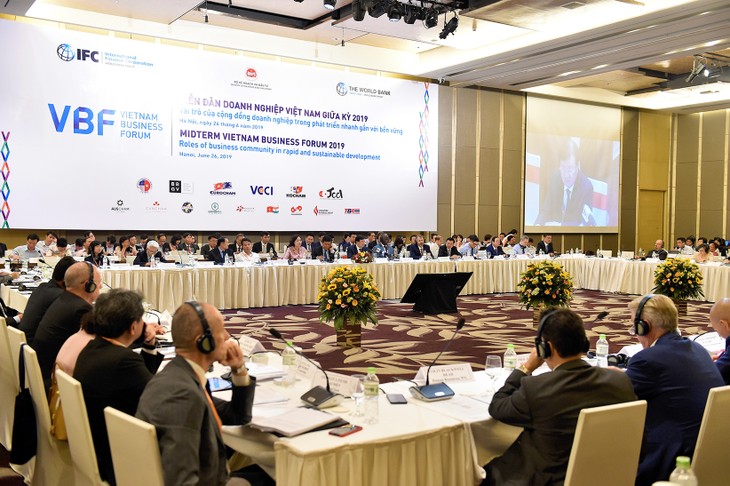 Промежуточный вьетнамский бизнес-форум 2019: содействие развитию частного сектора экономики - ảnh 3