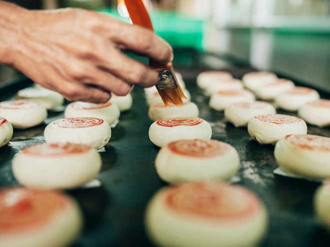 Промысел по приготовлению пирожков «пиа» в провинции Шокчанг - ảnh 3