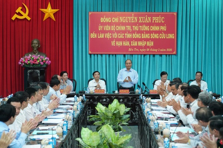 Премьер Вьетнама провел рабочую встречу с руководством провинций Дельты реки Меконг - ảnh 1