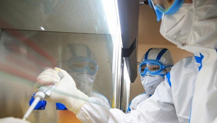 Во Вьетнаме выявили двух новых зараженных коронавирусом, приехавших из-за рубежа - ảnh 1