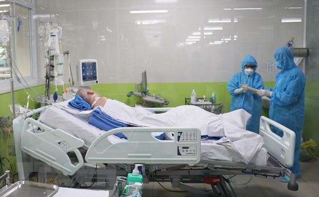 Британская газета о чудесном выздоровлении 91-го пациента с коронавирусом во Вьетнаме - ảnh 1