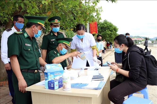 Во Вьетнаме выявили ещё 7 зараженных COVID-19, вернувшихся из-за рубежа - ảnh 1