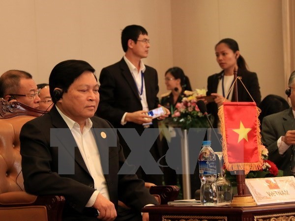 Ouverture de la conférence restreinte des ministres de la Défense de l'ASEAN - ảnh 1
