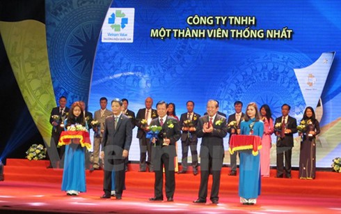 Truong Hoa Binh : les entreprises doivent être pionnières - ảnh 1
