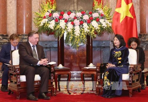 Le gouverneur de Koursk (Russie) en visite au Vietnam  - ảnh 1