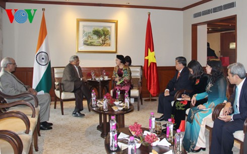 Nguyen Thi Kim Ngan rencontre le secrétaire général du Parti communiste d’Inde   - ảnh 1