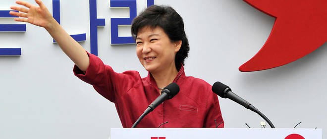 La présidente sud-coréenne essuie un premier camouflet face à la justice - ảnh 1