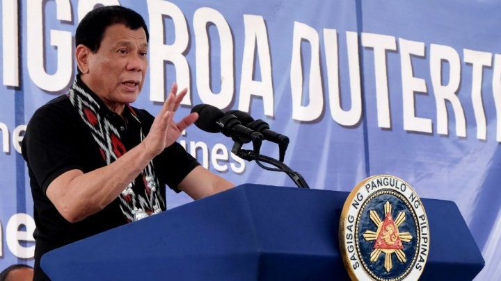 Rodrigo Duterte enterre le processus de paix avec les insurgés  - ảnh 1