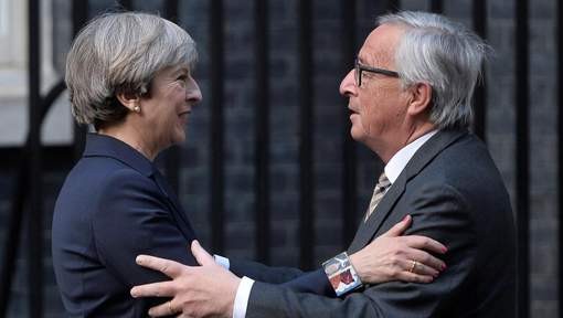 Brexit: Theresa May reçoit Jean-Claude Juncker - ảnh 1