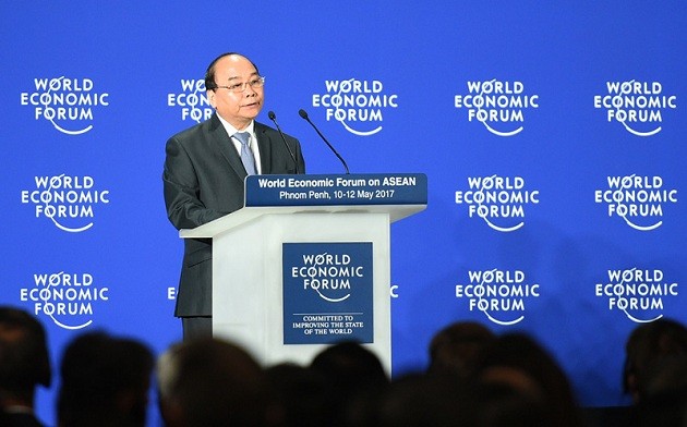 Forum économique mondial sur l’ASEAN : Nguyen Xuan Phuc prononce un discours  - ảnh 1