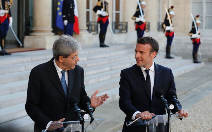 Macron et Gentiloni veulent travailler à “une relance” de l'Europe - ảnh 1