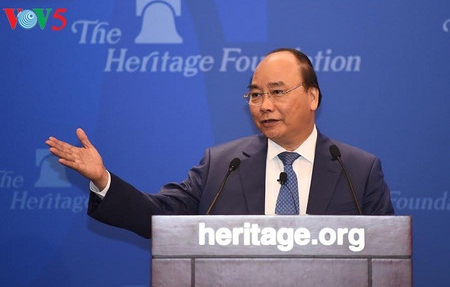 Nguyen Xuan Phuc visite la Fondation Heritage à Washington - ảnh 1