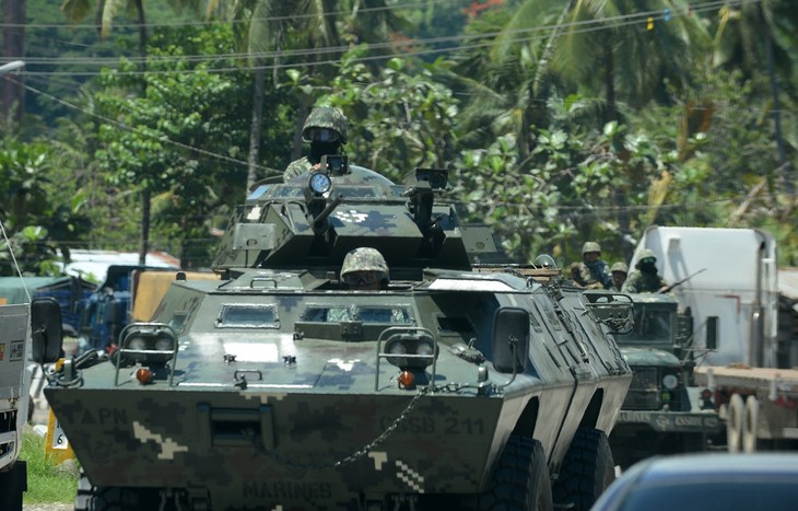  Philippines: des islamistes prennent des otages dans une école - ảnh 1