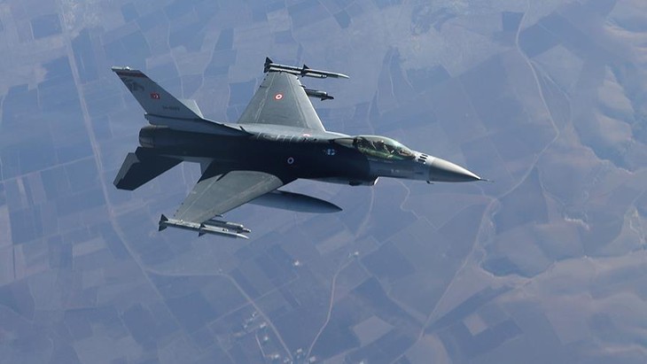 La Russie s’oppose au contrôle américain dans l’espace aérien de la Syrie - ảnh 1