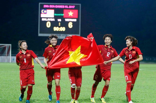 L’AFC rend hommage à l’équipe de football féminine vietnamienne  - ảnh 1
