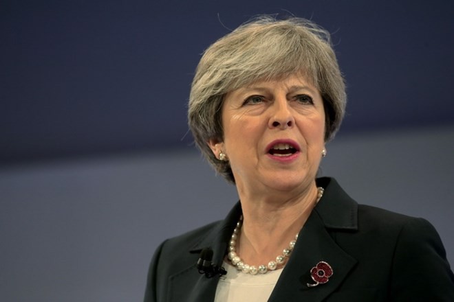 Espion empoisonné: Theresa May annonce la “suspension des contacts bilatéraux” avec Moscou - ảnh 1