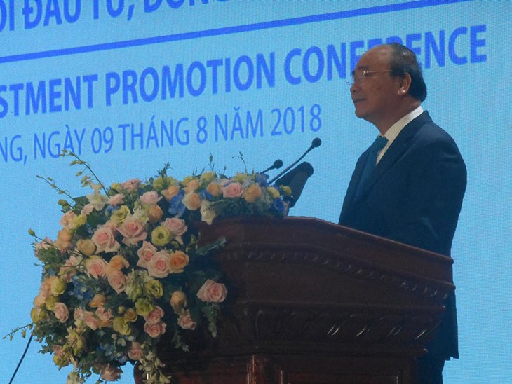 Tiên Giang : Nguyên Xuân Phúc à la conférence de promotion des investissements de 2018 - ảnh 1