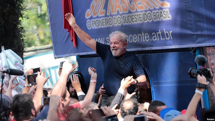 Brésil : Lula va abandonner la course à la présidentielle - ảnh 1