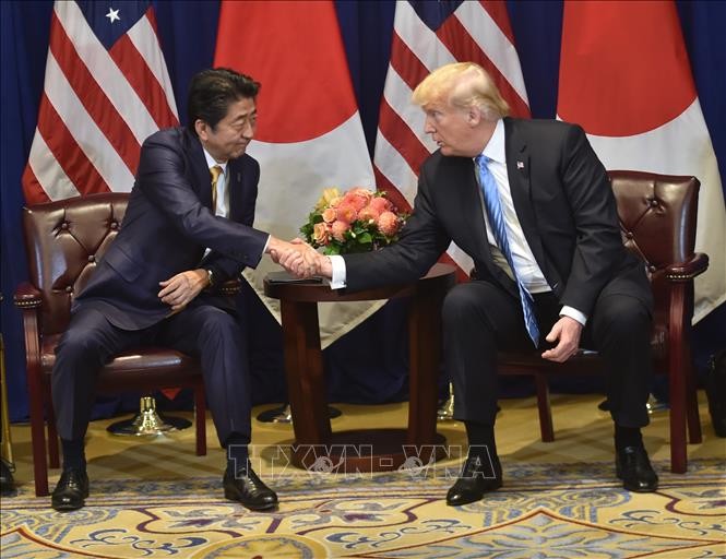 Donald Trump annonce le début de négociations commerciales avec le Japon - ảnh 1