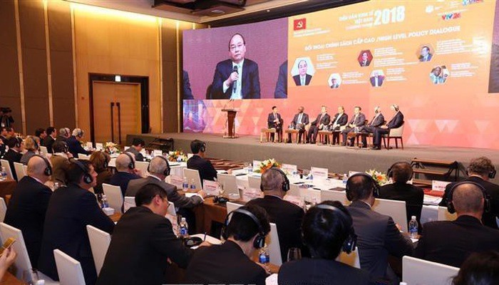 Le Premier ministre assiste au Forum économique du Vietnam 2019 - ảnh 1