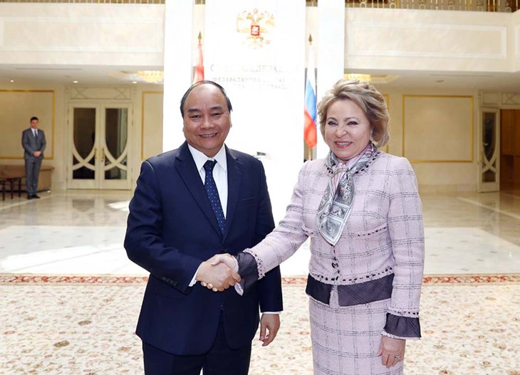Le Premier ministre vietnamien rencontre la présidente du Conseil de la Fédération de Russie - ảnh 1