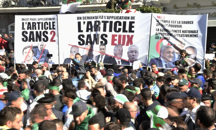 Algérie: aucune candidature déposée pour la présidentielle, d'après la radio nationale  - ảnh 1