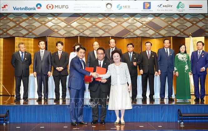 Les entreprises japonaises annoncent un investissement de 4 milliards de dollars à Hanoi - ảnh 1