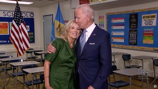 Convention démocrate: Joe Biden officiellement investi - ảnh 1