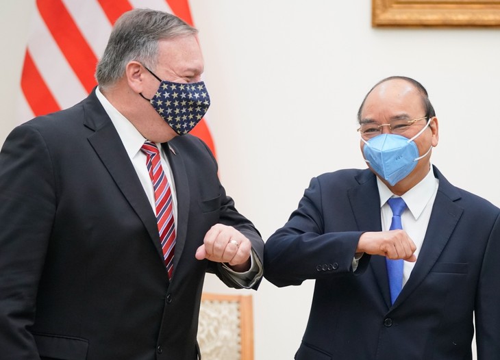 Le secrétaire d’État américain reçu par Nguyên Xuân Phuc - ảnh 1