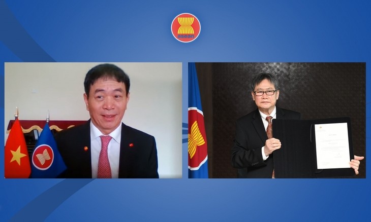 Le secrétaire général de l’ASEAN salue la présidence vietnamienne en 2020 - ảnh 1