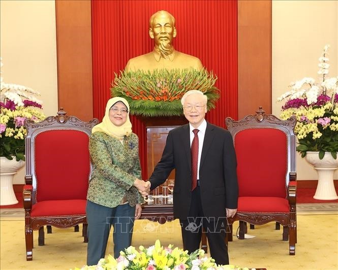 Halimah Yacob reçue par le secrétaire général Nguyên Phu Trong - ảnh 1