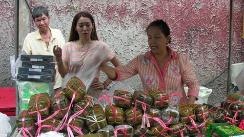 Chợ Tết Việt Nam tại Bangkok - ảnh 1