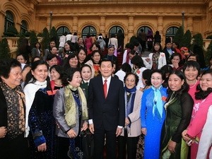 Chủ tịch nước tiếp các đại biểu phụ nữ dự Đại hội Phụ nữ toàn quốc - ảnh 1