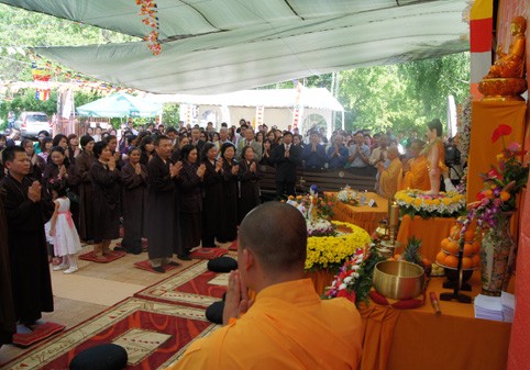 Đại lễ Phật Đản, Phật lịch 2556 - dương lịch 2012 tại Warszawa - ảnh 1