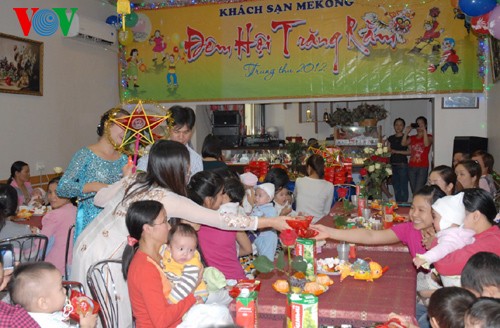Trung thu với trẻ em Việt tại LB Nga  - ảnh 2
