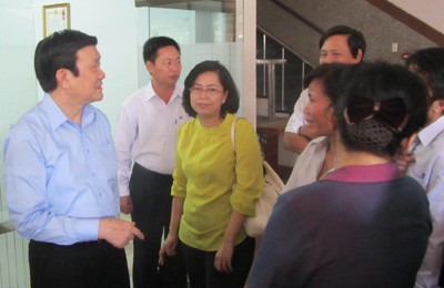  Chủ tịch nước tiếp xúc cử tri quận 1 thành phố Hồ Chí Minh - ảnh 1