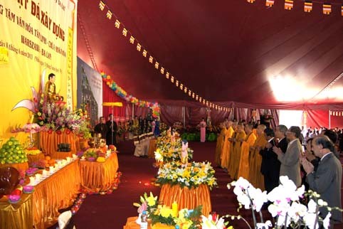 Lễ đặt đá xây dựng Trung tâm văn hóa tâm linh Cộng đồng Việt Nam tại Ba Lan - ảnh 5