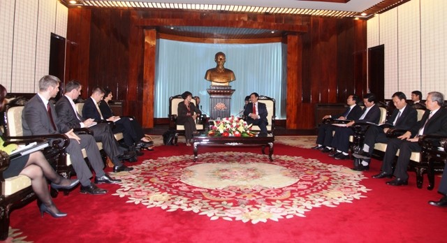 Phó Trợ lý Tổng thống Hoa Kỳ thăm Việt Nam - ảnh 1