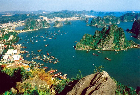Quảng Ninh tổ chức nhiều hoạt động cho du khách dịp Tết Nguyên đán - ảnh 1