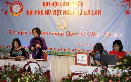 Đại hội lần thứ 5 Hội phụ nữ Việt Nam tại Ba Lan  - ảnh 3