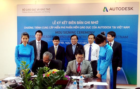 Ký kết chương trình cung cấp miễn phí phần mềm giáo dục của Autodesk tại Việt Nam - ảnh 1